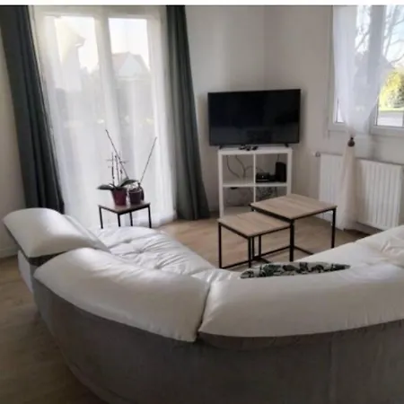 Maison Idealement Situee Creully sur Seulles