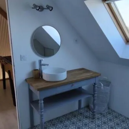 Holiday home Maison Idealement Situee Creully sur Seulles